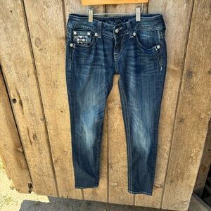 Miss Me Jeans Skinny Embroidered Rhinestone Bling Medium Wash Size 28 JP6211S